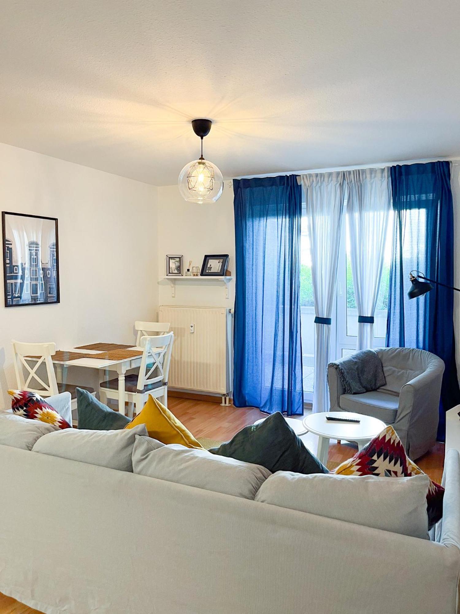 2 Zimmer City Apartment Mit Terrasse Und Tiefgaragenstellplatz In Zentrum Von Lipsia Esterno foto