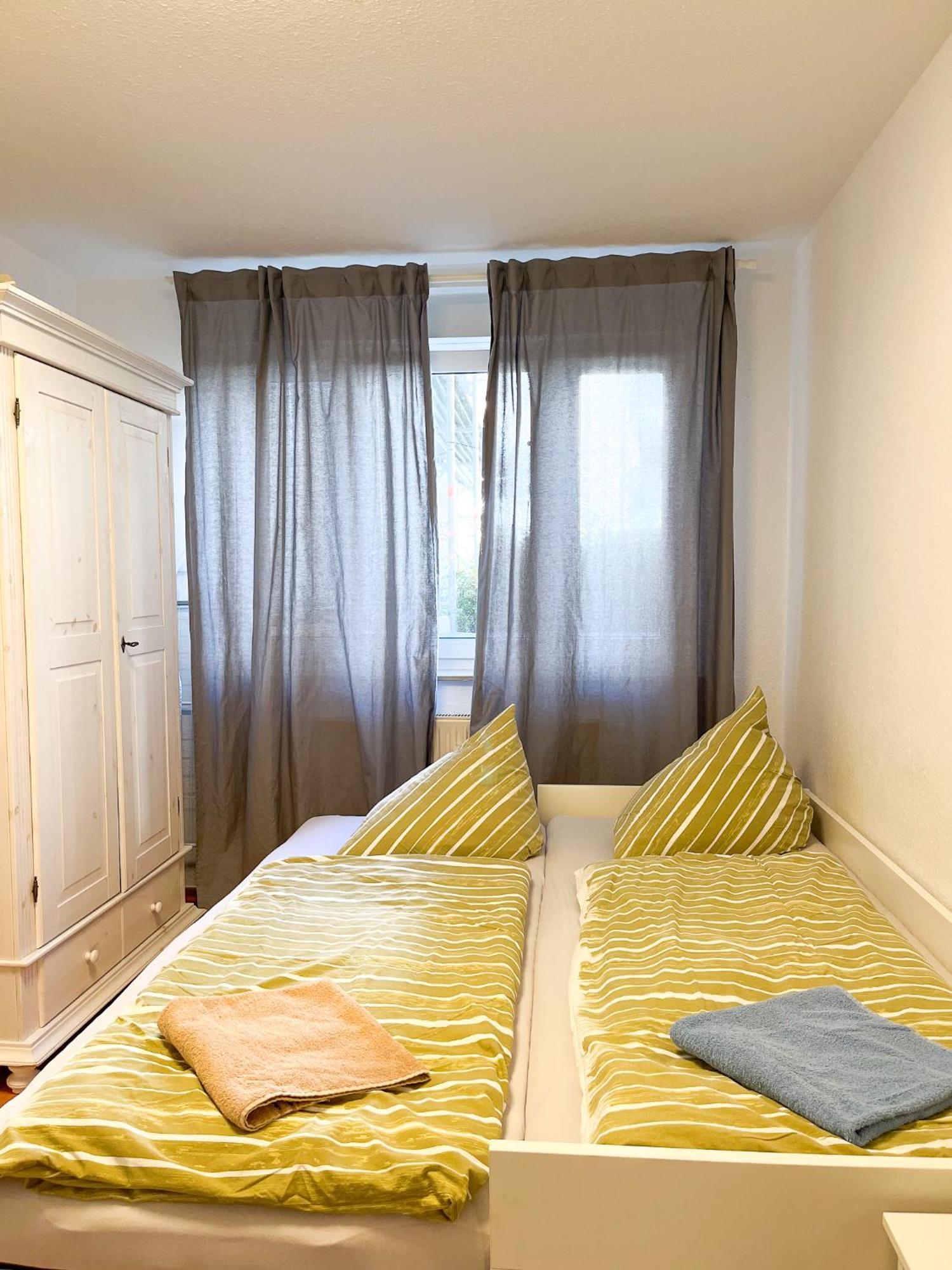 2 Zimmer City Apartment Mit Terrasse Und Tiefgaragenstellplatz In Zentrum Von Lipsia Esterno foto